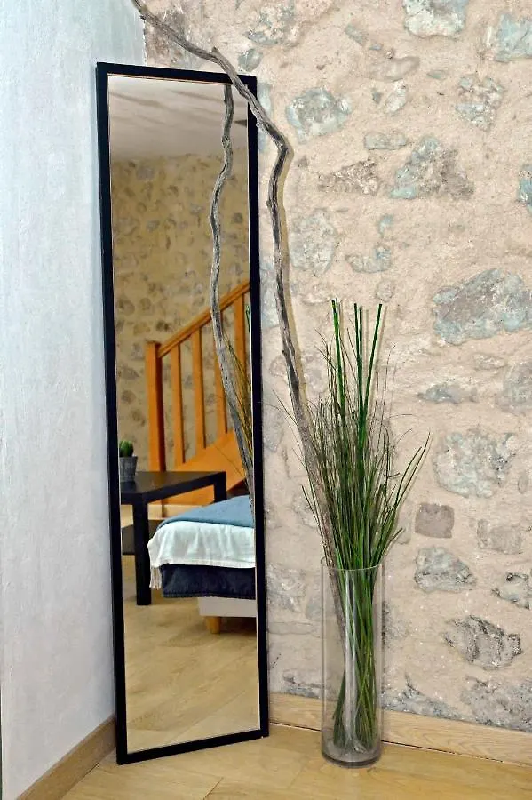 Bed & Breakfast Malia - Chambres D'Hotes & Gite Barret-de-Lioure