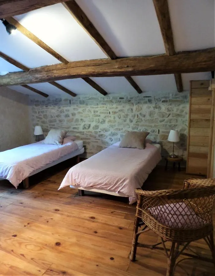 Malia - Chambres D'Hotes & Gite Barret-de-Lioure Bed & Breakfast