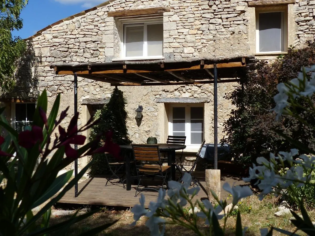 Bed & Breakfast Malia - Chambres D'Hotes & Gite Barret-de-Lioure