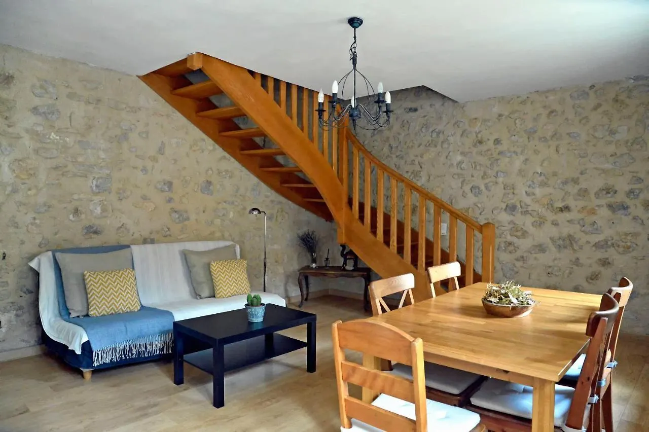 Malia - Chambres D'Hotes & Gite Barret-de-Lioure